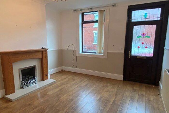 2 Bedroom Terraced House To Rent In Shadyside, Doncaster, DN4
