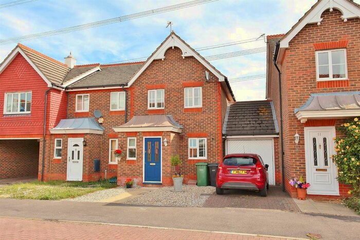 2 Bedroom Detached House To Rent In Ashburn Place, Didcot, OX11