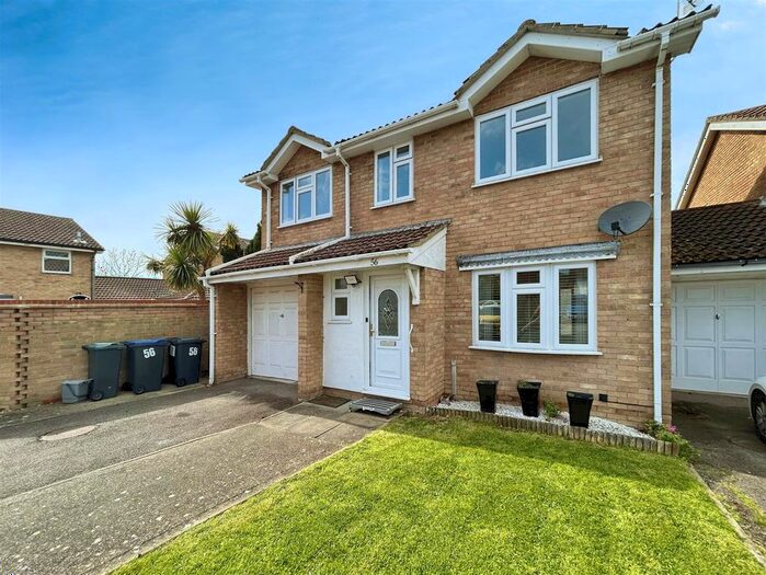 4 Bedroom Detached House To Rent In Primrose Way, Chestfield, Whitstable, CT5