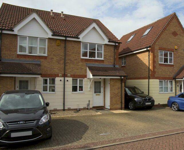 2 Bedroom Semi-Detached House To Rent In Shorte Close, Oxford, OX3