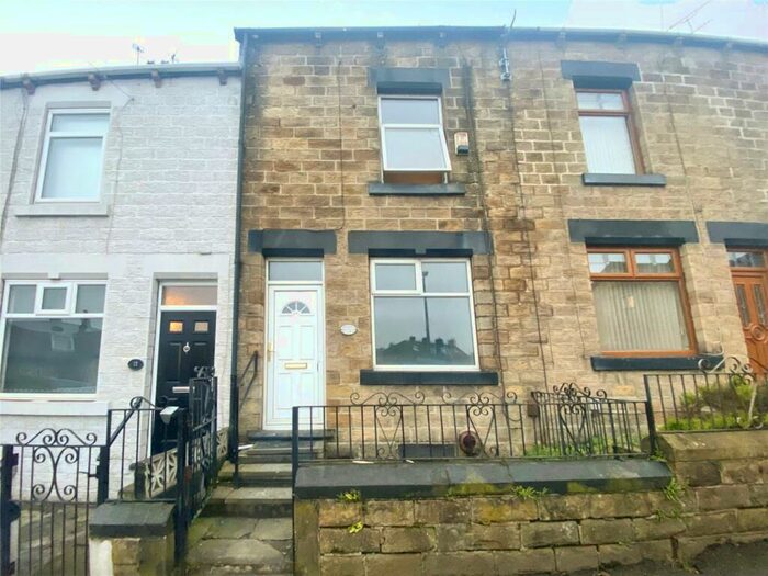 3 Bedroom Terraced House To Rent In Oakwell Lane, Barnsley, South Yorkshire, S71