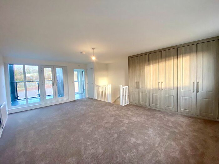 3 Bedroom Town House To Rent In Granite Rise, Pinhoe, Exeter, EX4