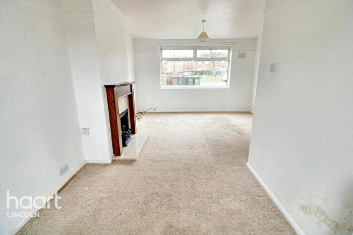 2 Bedroom Semi-Detached House For Sale In Redbourne Drive, Lincoln, LN2