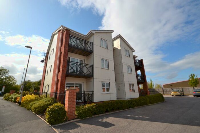 1 Bedroom Flat To Rent In The Oaks, Middleton, Leeds, LS10