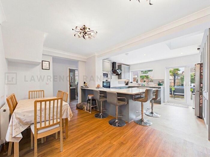 4 Bedroom End Of Terrace House To Rent In Exmouth Road, Ruislip, HA4