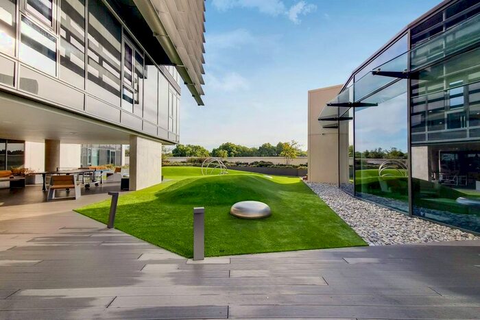 3 Bedroom Flat To Rent In City North Place, Finsbury Park, London, N4