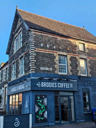 2 Bedroom Flat To Rent In North Road, Cardiff, CF10