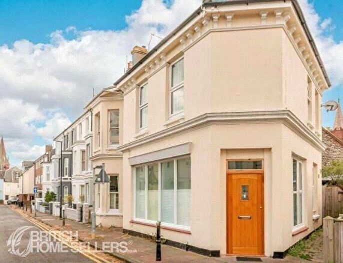 2 Bedroom End Of Terrace House For Sale In York Road, Eastbourne, East Sussex, BN21
