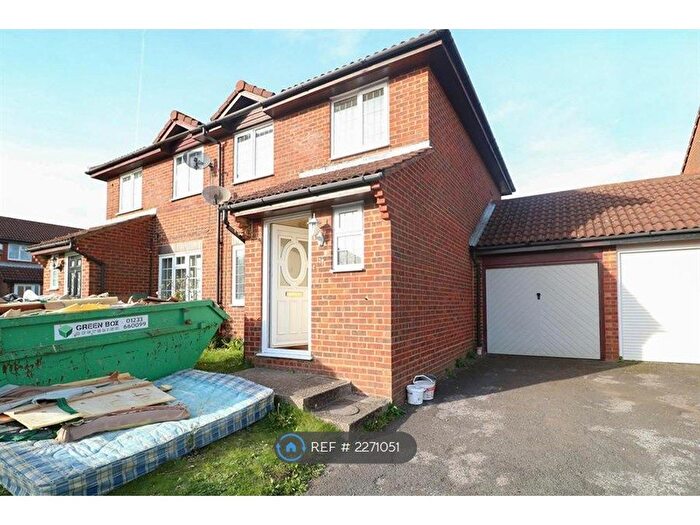 3 Bedroom Semi-Detached House To Rent In Evans Road, Willesborough, Ashford, TN24