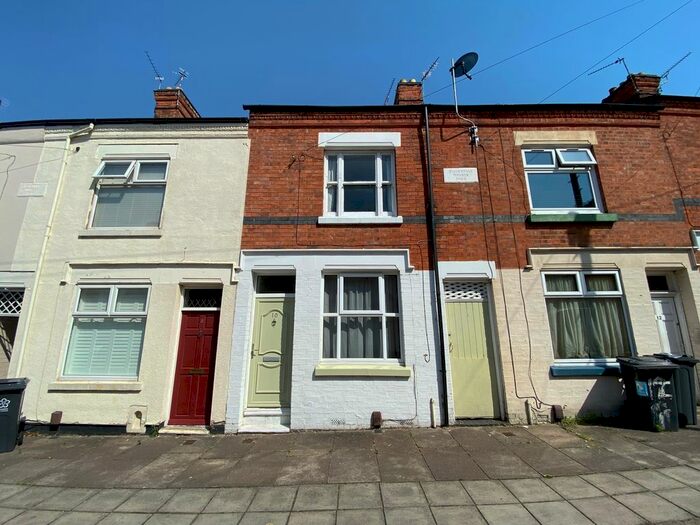 3 Bedroom Terraced House To Rent In Pope Street, Leicester, Leicestershire, LE2