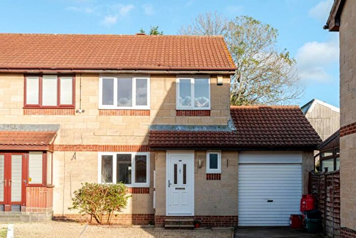 3 Bedroom Semi-Detached House For Sale In Three Bedroom Home In A Quiet Cul-de-sac In Yatton Village, BS49