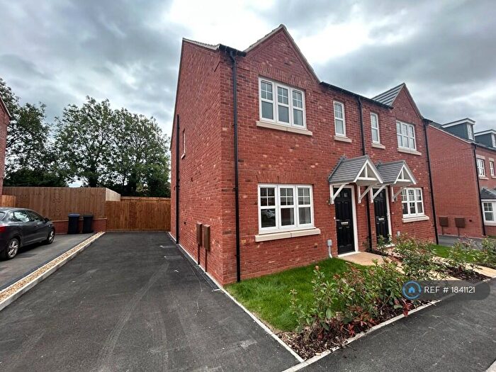 3 Bedroom Semi-Detached House To Rent In St Philips Close, Ratby, LE6