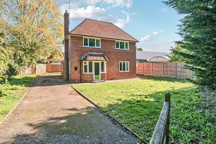 3 Bedroom Detached House To Rent In Priors Court Road, Hermitage, Thatcham, RG18