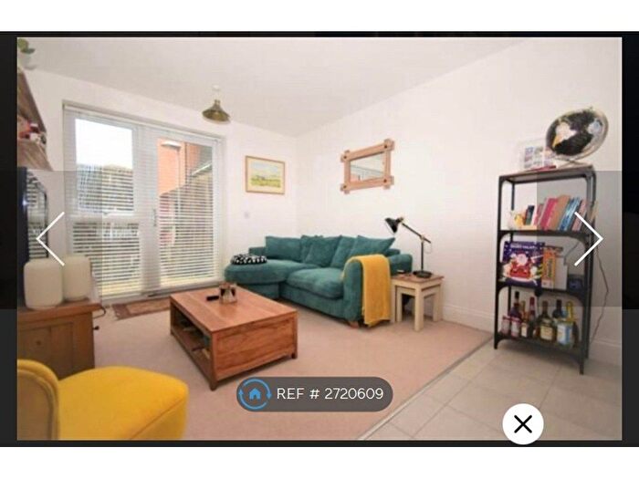 1 Bedroom Flat To Rent In Liberator Place, Chichester, PO19