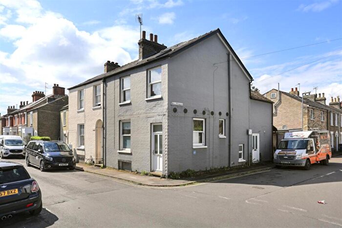 Studio To Rent In Mill Street, Cambridge, CB1