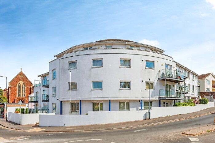 3 Bedroom Flat For Sale In Sands Road, Paignton, TQ4