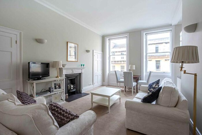 1 Bedroom Apartment To Rent In Park Street, BA1