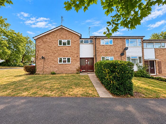 1 Bedroom Flat For Sale In Falstones, Basildon, SS15