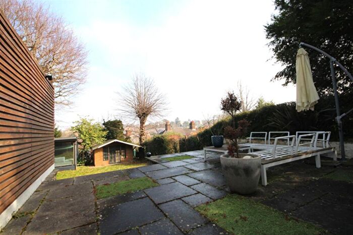 3 Bedroom House To Rent In Pewley Way, Guildford, GU1