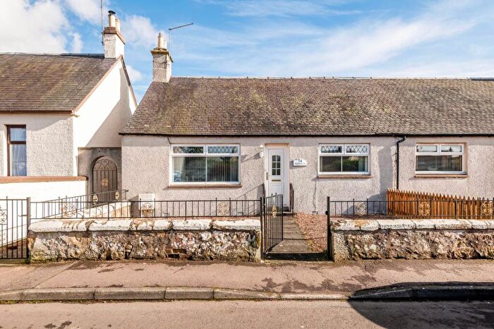 2 Bedroom Semi-Detached Bungalow For Sale In Hill Street, Ladybank, Cupar, KY15