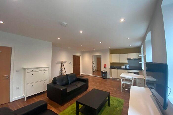 Apartment To Rent In Huttons Buildings, City Centre, S1