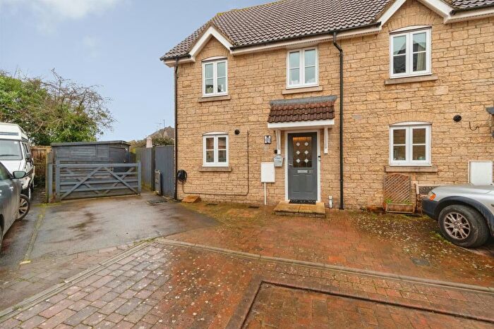3 Bedroom Terraced House For Sale In Nine Acre Drive, Corsham, SN13