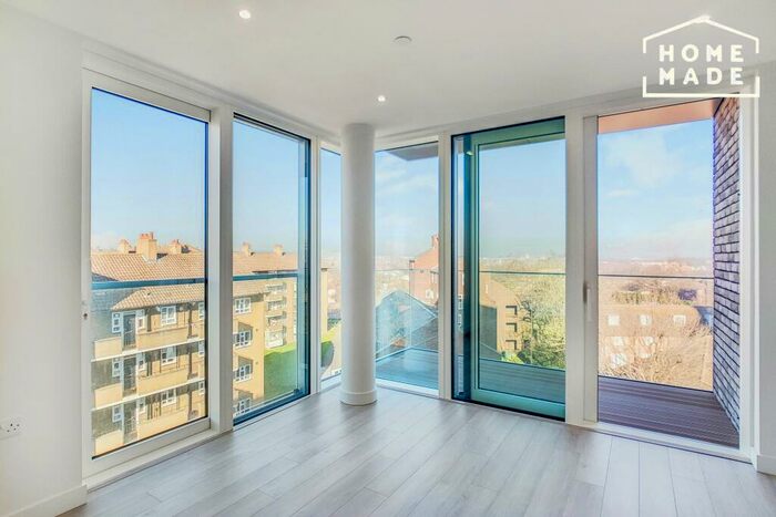 1 Bedroom Flat To Rent In Sandpiper Building Woodberry Down, N4