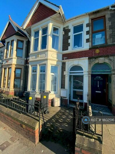 2 Bedroom Flat To Rent In North Road, Cardiff, CF14