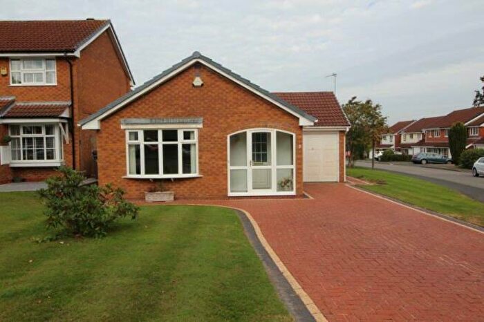 2 Bedroom Bungalow To Rent In Woodbury Grove, Solihull, West Midlands, B91