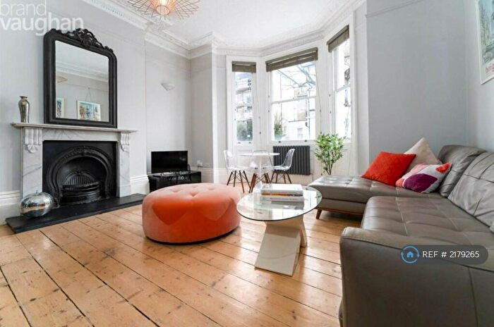 2 Bedroom Flat To Rent In Alfred Road, Brighton, BN1