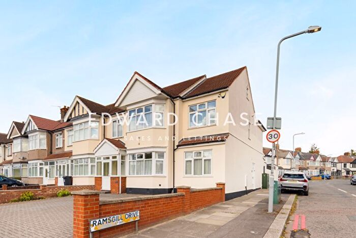 3 Bedroom Semi-Detached House To Rent In Eastern Avenue, Newbury Park, IG2