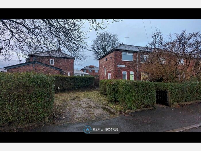 3 Bedroom Semi-Detached House To Rent In Norville Avenue, Manchester, M40