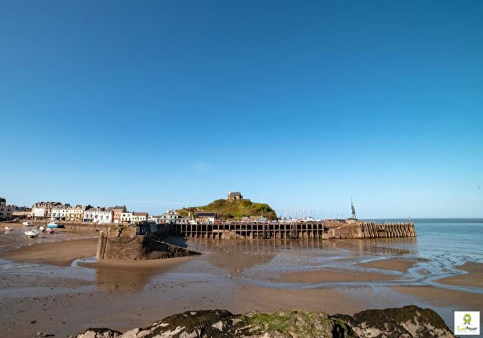 2 Bedroom Apartment For Sale In The Fernery, Chambercombe Road, Ilfracombe, Devon, EX34