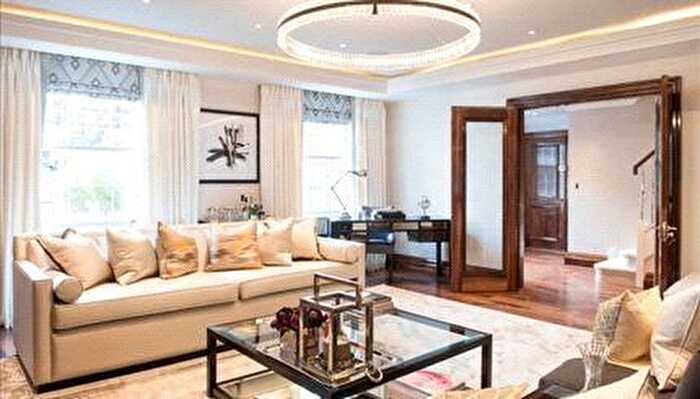 2 Bedroom Flat To Rent In Bourdon Street, London, W1K