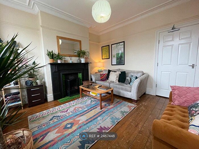 5 Bedroom Terraced House To Rent In Wayland Road, Sheffield, S11