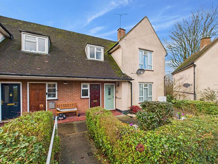 1 Bedroom Maisonette For Sale In The Hill, Old Harlow, CM17