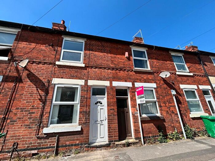 2 Bedroom Terraced House To Rent In Fox Grove, Basford, Nottingham, NG5