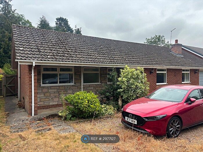 3 Bedroom Bungalow To Rent In The Broadway, Woodhall Spa, LN10