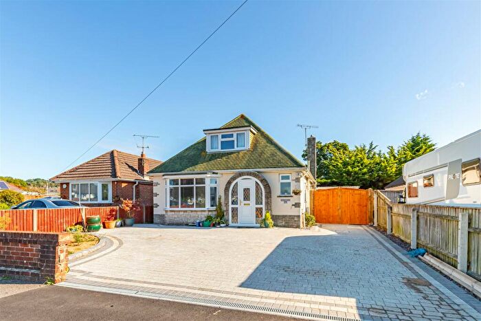 3 Bedroom Detached Bungalow To Rent In Lower Blandford Road, Broadstone, BH18