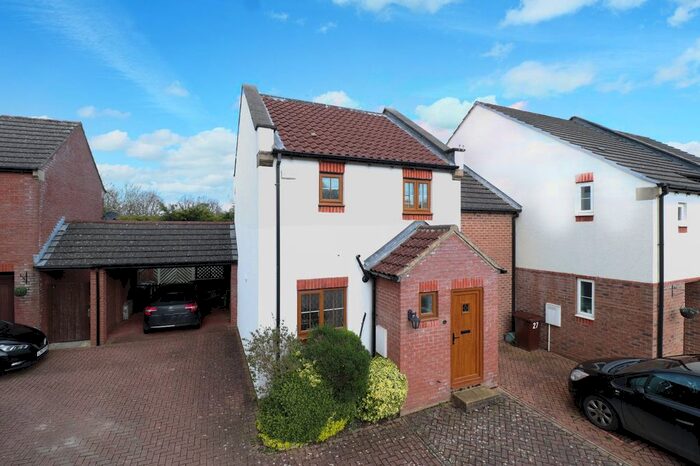 2 Bedroom End Of Terrace House For Sale In Swallow Drive, Pool In Wharfedale, Otley, West Yorkshire, Uk, LS21