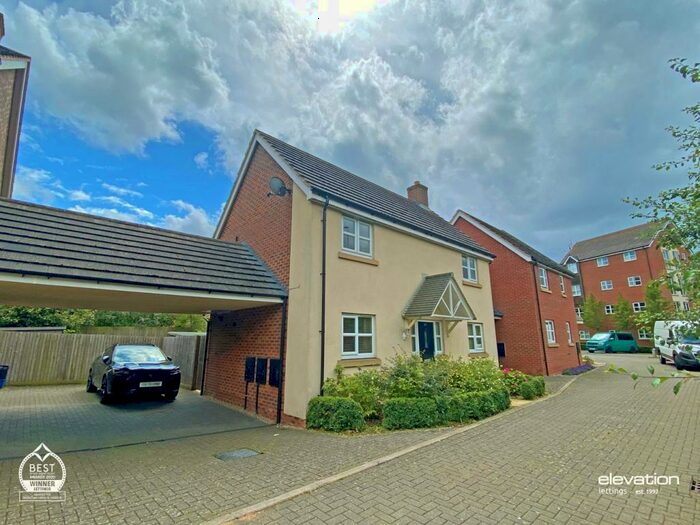 3 Bedroom Link Detached House To Rent In Empress Matilda Gardens, Old Wolverton, Milton Keynes, MK12