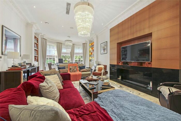 5 Bedroom Maisonette To Rent In York Terrace West, Marylebone, London, NW1