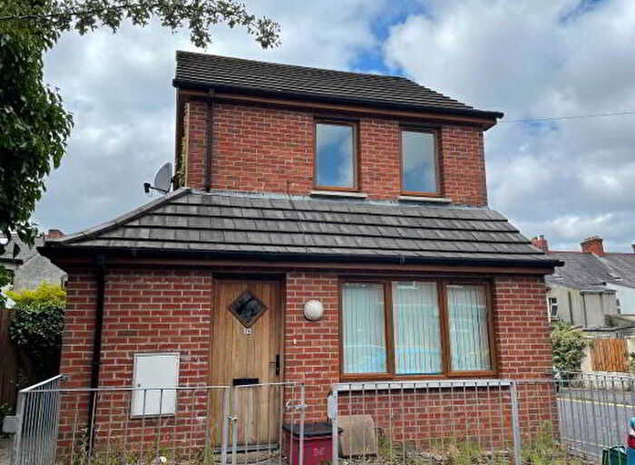 1 Bedroom Apartment / Flats For Sale In Eastleigh Crescent, Belfast, BT5
