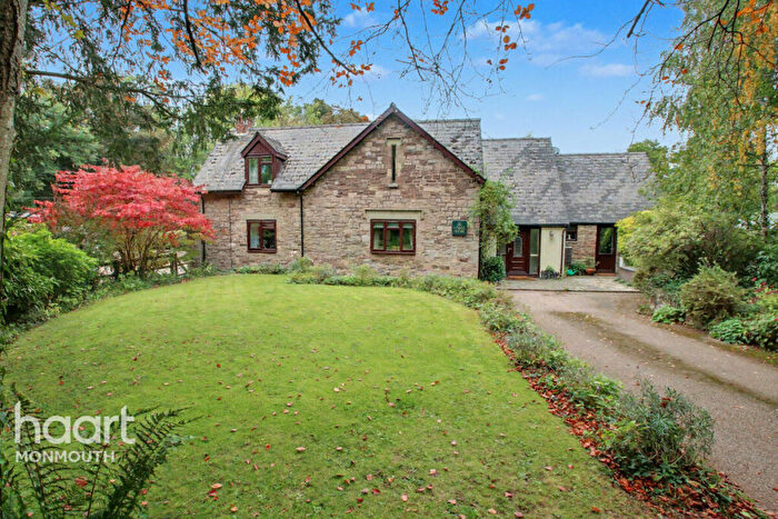 4 Bedroom Detached House For Sale In Mitchel Troy, Monmouth, NP25