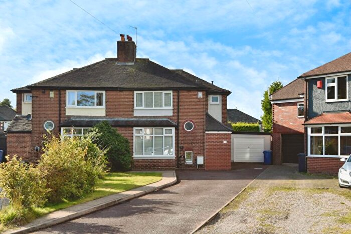 3 Bedroom Semi-Detached House For Sale In St. Anthonys Drive, Newcastle, Staffordshire, ST5