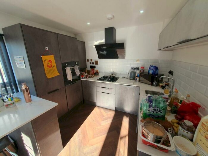 1 Bedroom Flat To Rent In Arbour Edge, King George V Drive East, Heath, CF14