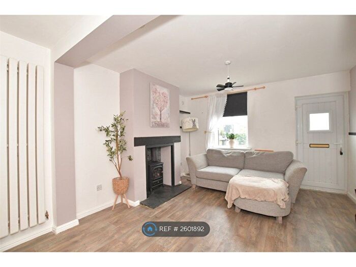 2 Bedroom Terraced House To Rent In Wick Street, Wick, Littlehampton, BN17