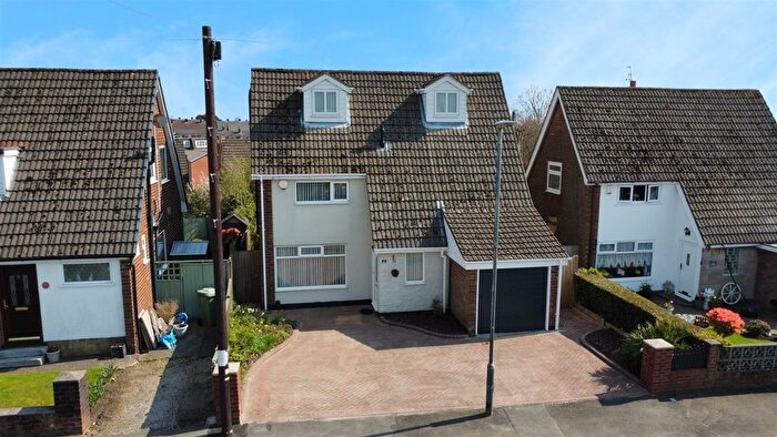 4 Bedroom Detached House For Sale In Stuart Crescent, Billinge, Wigan, WN5