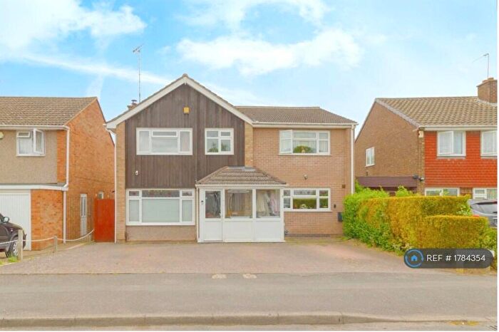 5 Bedroom Detached House To Rent In The Bridle, Glen Parva, Leicester, LE2