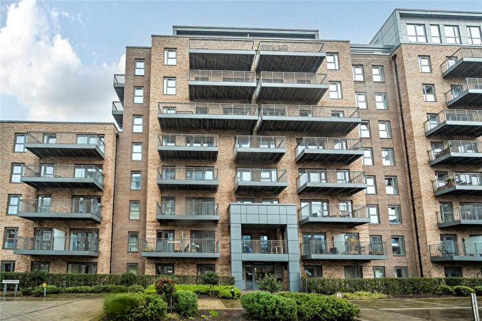 1 Bedroom Apartment For Sale In Beaufort Square, Beaufort Park, Colindale, NW9